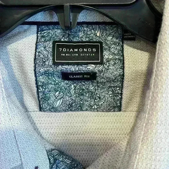 ✨7 Diamons Short Sleeve Performance Button-Up Shirt, classic fit size large - Picture 4 of 8